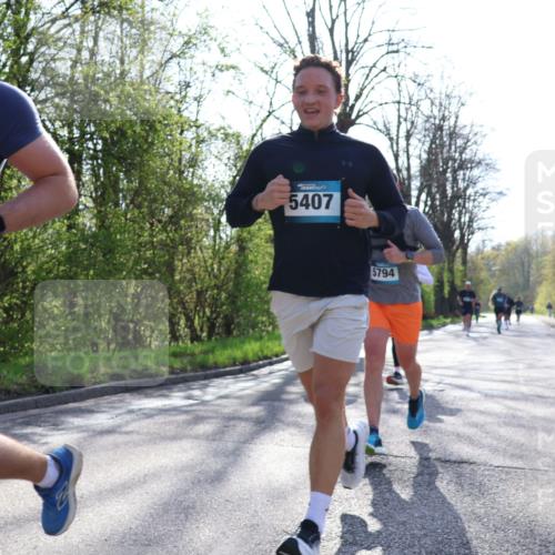 12.04.2026 - 45. Internationalen Wilhelmsburger Insellauf Yannick Fuchs http://msf.ph/oto/9487851 12.04.2026 10:32:52 Laufen 5286, 5407, 5794 meine-sportfotos.de