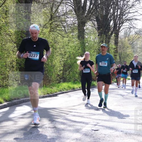 12.04.2026 - 45. Internationalen Wilhelmsburger Insellauf Yannick Fuchs http://msf.ph/oto/9487881 12.04.2026 10:32:56 Laufen 3227, 4333, 3334, 2102, 5824, 2656 meine-sportfotos.de