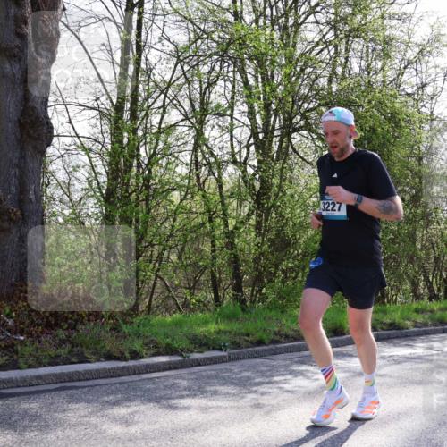 12.04.2026 - 45. Internationalen Wilhelmsburger Insellauf Yannick Fuchs http://msf.ph/oto/9487903 12.04.2026 10:32:58 Laufen 3227 meine-sportfotos.de