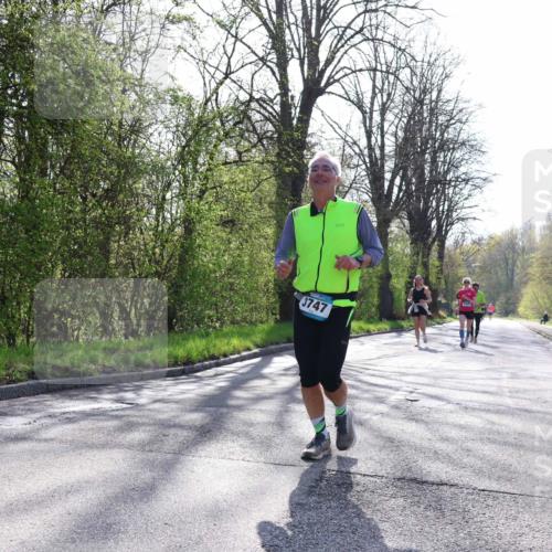 12.04.2026 - 45. Internationalen Wilhelmsburger Insellauf Yannick Fuchs http://msf.ph/oto/9488078 12.04.2026 10:33:24 Laufen 3747 meine-sportfotos.de