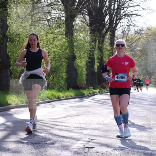12.04.2026 - 45. Internationalen Wilhelmsburger Insellauf Yannick Fuchs http://msf.ph/oto/9488111 12.04.2026 10:33:27 Laufen 4906 meine-sportfotos.de