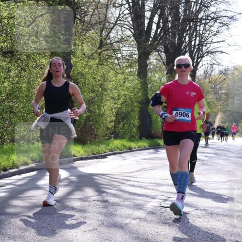 12.04.2026 - 45. Internationalen Wilhelmsburger Insellauf Yannick Fuchs http://msf.ph/oto/9488123 12.04.2026 10:33:28 Laufen 4906 meine-sportfotos.de