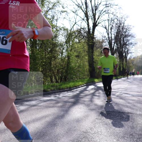12.04.2026 - 45. Internationalen Wilhelmsburger Insellauf Yannick Fuchs http://msf.ph/oto/9488154 12.04.2026 10:33:30 Laufen 4906, 5805 meine-sportfotos.de