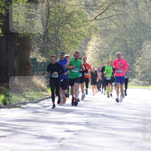 12.04.2026 - 45. Internationalen Wilhelmsburger Insellauf Yannick Fuchs http://msf.ph/oto/9488192 12.04.2026 10:33:34 Laufen 3356, 5341, 4739, 3173, 500, 600, 0, 4758 meine-sportfotos.de