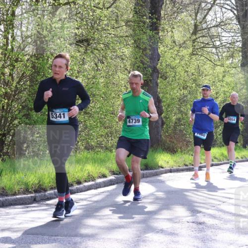 12.04.2026 - 45. Internationalen Wilhelmsburger Insellauf Yannick Fuchs http://msf.ph/oto/9488335 12.04.2026 10:33:45 Laufen 5341, 4739, 2460, 3054, 3173, 3653, 2810 meine-sportfotos.de