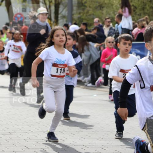 12.04.2026 - 45. Internationalen Wilhelmsburger Insellauf Strokosch-Dieckow http://msf.ph/oto/9488370 12.04.2026 14:10:00 Ziel 907, 158, 268, 543, 721, 1503, 736, 715, 6, 1504, 412, 681, 640, 248, 441, 723, 119, 186, 224, 745, 207, 920, 770, 182, 19, 913, 181, 529, 942, 157, 1518, 192 meine-sportfotos.de