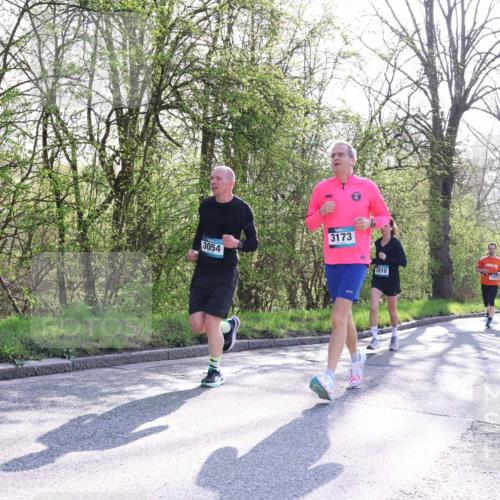 12.04.2026 - 45. Internationalen Wilhelmsburger Insellauf Yannick Fuchs http://msf.ph/oto/9488399 12.04.2026 10:33:50 Laufen 3054, 3173, 2810, 5009, 4815 meine-sportfotos.de