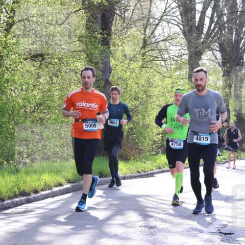 12.04.2026 - 45. Internationalen Wilhelmsburger Insellauf Yannick Fuchs http://msf.ph/oto/9488417 12.04.2026 10:33:51 Laufen 5009, 3653, 2007, 4758, 4815 meine-sportfotos.de