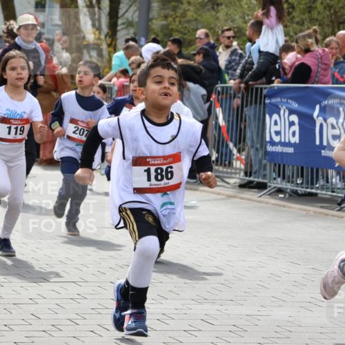 12.04.2026 - 45. Internationalen Wilhelmsburger Insellauf Strokosch-Dieckow http://msf.ph/oto/9488426 12.04.2026 14:09:59 Ziel 907, 158, 268, 543, 721, 1503, 736, 715, 6, 1504, 412, 681, 640, 248, 441, 723, 119, 186, 224, 745, 207, 920, 770, 182, 19, 913, 181, 529, 942, 157, 1518 meine-sportfotos.de