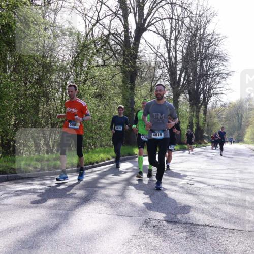 12.04.2026 - 45. Internationalen Wilhelmsburger Insellauf Yannick Fuchs http://msf.ph/oto/9488429 12.04.2026 10:33:52 Laufen 500, 3653, 2007, 475, 4815, 3345 meine-sportfotos.de