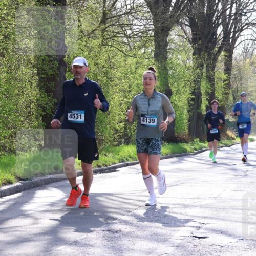 12.04.2026 - 45. Internationalen Wilhelmsburger Insellauf Yannick Fuchs http://msf.ph/oto/9488651 12.04.2026 10:34:12 Laufen 4531, 4139, 5594, 4481 meine-sportfotos.de
