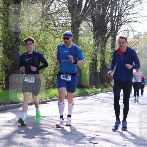 12.04.2026 - 45. Internationalen Wilhelmsburger Insellauf Yannick Fuchs http://msf.ph/oto/9488716 12.04.2026 10:34:17 Laufen 5594, 4481, 3408 meine-sportfotos.de