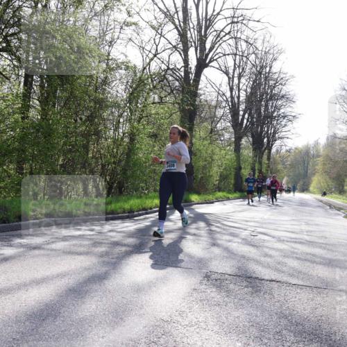 12.04.2026 - 45. Internationalen Wilhelmsburger Insellauf Yannick Fuchs http://msf.ph/oto/9488786 12.04.2026 10:34:23 Laufen 3408 meine-sportfotos.de