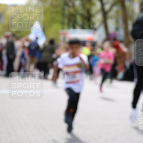 12.04.2026 - 45. Internationalen Wilhelmsburger Insellauf Strokosch-Dieckow http://msf.ph/oto/9488821 12.04.2026 14:09:39 Ziel 1501, 249, 1059, 1516, 94, 921, 251, 945, 934, 212, 735, 190, 240, 1520, 206, 908, 776, 172, 183, 196, 449, 772 meine-sportfotos.de