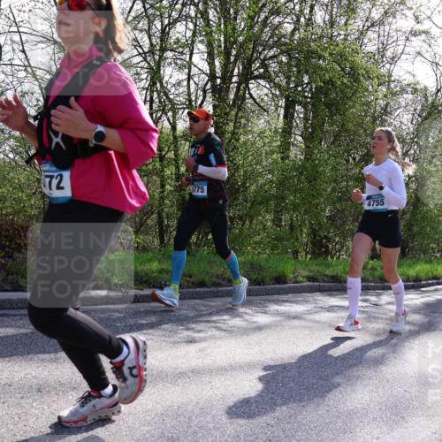 12.04.2026 - 45. Internationalen Wilhelmsburger Insellauf Yannick Fuchs http://msf.ph/oto/9488872 12.04.2026 10:34:30 Laufen 72, 5775, 4755 meine-sportfotos.de
