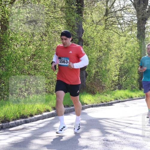 12.04.2026 - 45. Internationalen Wilhelmsburger Insellauf Yannick Fuchs http://msf.ph/oto/9488885 12.04.2026 10:34:38 Laufen 5563 meine-sportfotos.de