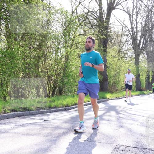 12.04.2026 - 45. Internationalen Wilhelmsburger Insellauf Yannick Fuchs http://msf.ph/oto/9488912 12.04.2026 10:34:40 Laufen 3172 meine-sportfotos.de