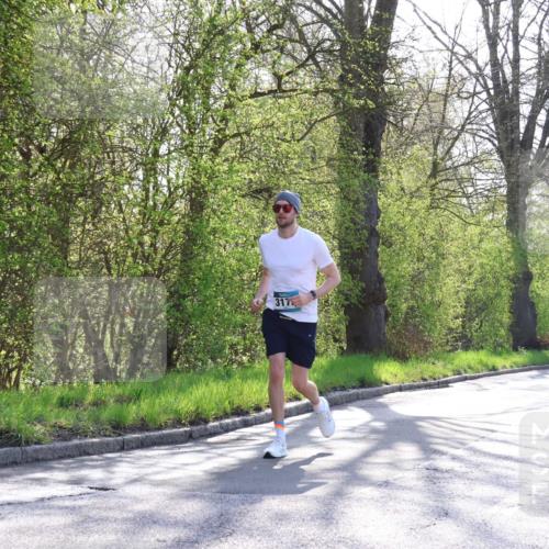 12.04.2026 - 45. Internationalen Wilhelmsburger Insellauf Yannick Fuchs http://msf.ph/oto/9488938 12.04.2026 10:34:43 Laufen 317 meine-sportfotos.de