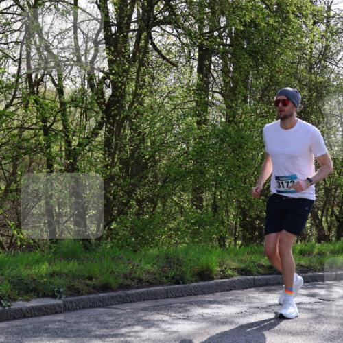 12.04.2026 - 45. Internationalen Wilhelmsburger Insellauf Yannick Fuchs http://msf.ph/oto/9488955 12.04.2026 10:34:44 Laufen 3172 meine-sportfotos.de