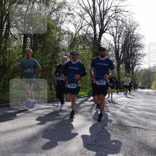 12.04.2026 - 45. Internationalen Wilhelmsburger Insellauf Yannick Fuchs http://msf.ph/oto/9489191 12.04.2026 10:35:06 Laufen 5694, 3849, 3848, 5046, 5037, 3680 meine-sportfotos.de