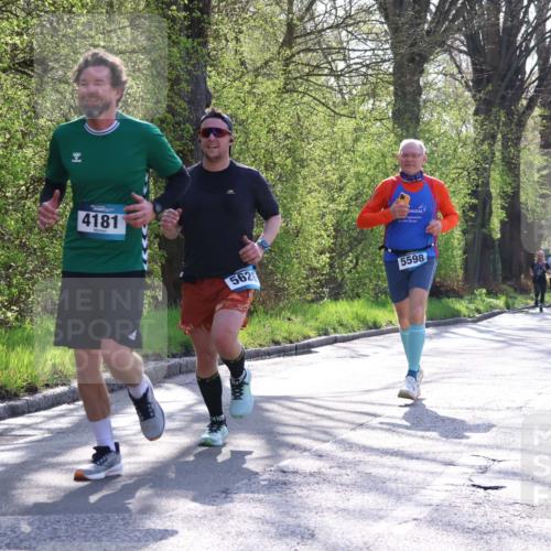 12.04.2026 - 45. Internationalen Wilhelmsburger Insellauf Yannick Fuchs http://msf.ph/oto/9489297 12.04.2026 10:35:17 Laufen 4181, 562, 5598 meine-sportfotos.de