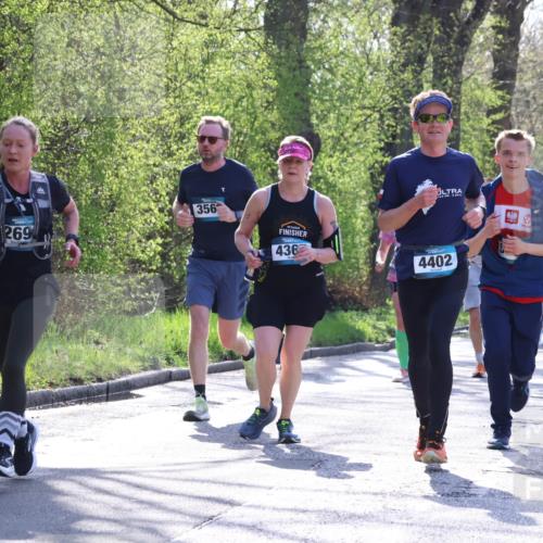 12.04.2026 - 45. Internationalen Wilhelmsburger Insellauf Yannick Fuchs http://msf.ph/oto/9489354 12.04.2026 10:35:27 Laufen 269, 356, 436, 4402 meine-sportfotos.de