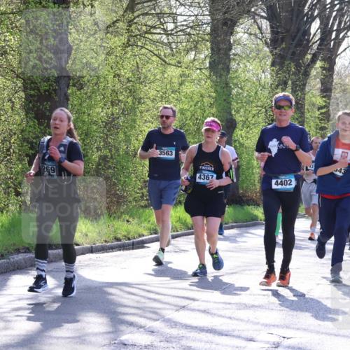 12.04.2026 - 45. Internationalen Wilhelmsburger Insellauf Yannick Fuchs http://msf.ph/oto/9489357 12.04.2026 10:35:28 Laufen 269, 3563, 4367, 4402, 43, 3435 meine-sportfotos.de