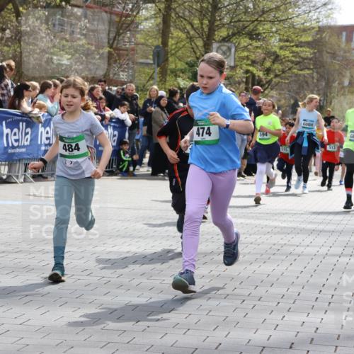 12.04.2026 - 45. Internationalen Wilhelmsburger Insellauf Strokosch-Dieckow http://msf.ph/oto/9489883 12.04.2026 14:35:26 Ziel 1017, 1717, 312, 340, 848, 1728, 474, 484, 137, 582, 334, 514, 594, 680, 851 meine-sportfotos.de