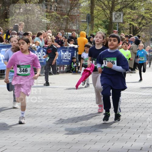 12.04.2026 - 45. Internationalen Wilhelmsburger Insellauf Strokosch-Dieckow http://msf.ph/oto/9490004 12.04.2026 14:34:54 Ziel 519, 999, 622, 471, 356, 47, 1021, 485, 489, 1016, 122, 476, 472, 575, 287, 326, 464, 1706, 346, 1726, 556, 840, 864, 288, 1725, 550, 527, 1721, 616, 816 meine-sportfotos.de