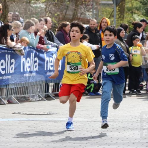 12.04.2026 - 45. Internationalen Wilhelmsburger Insellauf Strokosch-Dieckow http://msf.ph/oto/9490045 12.04.2026 14:34:44 Ziel 110, 524, 660, 843, 815, 423, 16, 837, 311, 589, 808, 1720, 538, 40, 303, 993, 519, 999, 622, 471, 356, 47 meine-sportfotos.de
