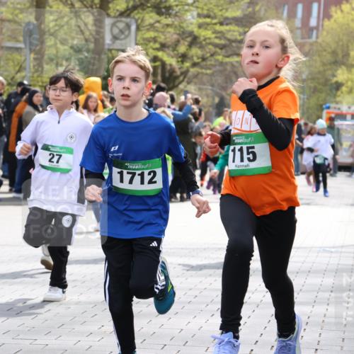 12.04.2026 - 45. Internationalen Wilhelmsburger Insellauf Strokosch-Dieckow http://msf.ph/oto/9490112 12.04.2026 14:34:29 Ziel 160, 483, 839, 1713, 1723, 1730, 115, 1026, 1712, 809, 27, 332, 305, 853, 28, 146, 841, 1076, 1711, 443 meine-sportfotos.de