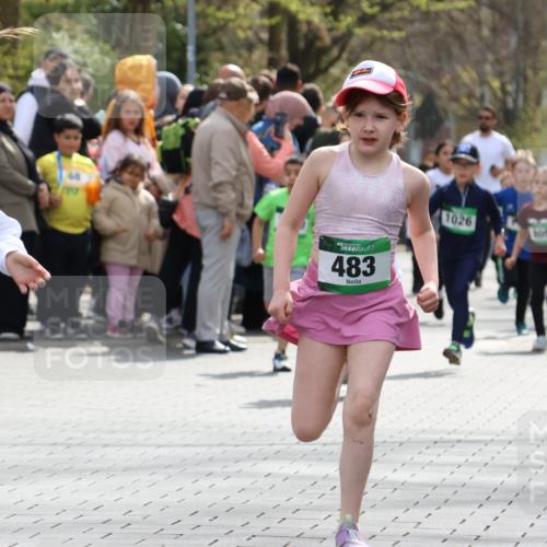 12.04.2026 - 45. Internationalen Wilhelmsburger Insellauf Strokosch-Dieckow http://msf.ph/oto/9490144 12.04.2026 14:34:22 Ziel 1731, 1722, 32, 33, 104, 314, 1718, 160, 483, 839, 1713, 1723, 1730, 115, 1026 meine-sportfotos.de