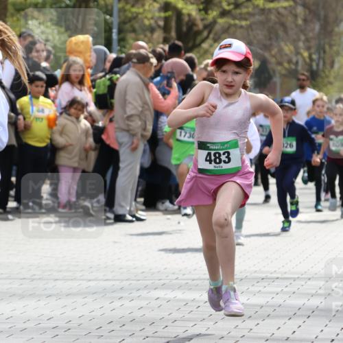 12.04.2026 - 45. Internationalen Wilhelmsburger Insellauf Strokosch-Dieckow http://msf.ph/oto/9490146 12.04.2026 14:34:22 Ziel 1731, 1722, 32, 33, 104, 314, 1718, 160, 483, 839, 1713, 1723, 1730, 115, 1026 meine-sportfotos.de