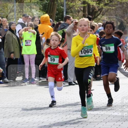 12.04.2026 - 45. Internationalen Wilhelmsburger Insellauf Strokosch-Dieckow http://msf.ph/oto/9490224 12.04.2026 14:34:00 Ziel 669, 290, 120, 1065, 89, 5, 59 meine-sportfotos.de