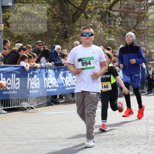 12.04.2026 - 45. Internationalen Wilhelmsburger Insellauf Strokosch-Dieckow http://msf.ph/oto/9490341 12.04.2026 14:22:56 Ziel 569, 766, 1625, 784, 1000, 781, 308, 140, 758 meine-sportfotos.de