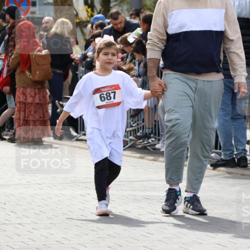 12.04.2026 - 45. Internationalen Wilhelmsburger Insellauf Strokosch-Dieckow http://msf.ph/oto/9491138 12.04.2026 14:12:19 Ziel  meine-sportfotos.de