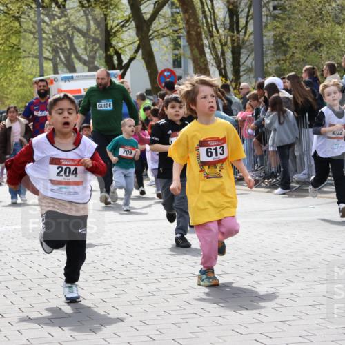12.04.2026 - 45. Internationalen Wilhelmsburger Insellauf Strokosch-Dieckow http://msf.ph/oto/9491319 12.04.2026 14:10:38 Ziel 717, 724, 929, 722, 239, 704, 725, 1521, 714, 726, 229, 553, 204, 705, 645, 910, 613, 789, 202, 709, 195, 912, 188, 430, 210 meine-sportfotos.de