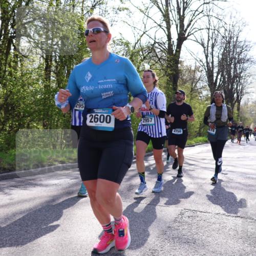 12.04.2026 - 45. Internationalen Wilhelmsburger Insellauf Yannick Fuchs http://msf.ph/oto/9491525 12.04.2026 10:41:59 Laufen 295, 2600, 2957, 6614, 4750 meine-sportfotos.de