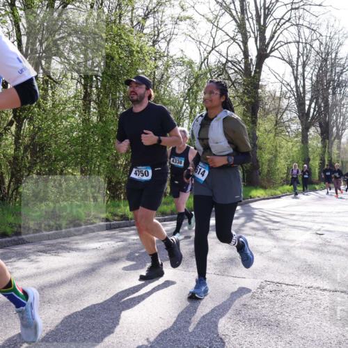 12.04.2026 - 45. Internationalen Wilhelmsburger Insellauf Yannick Fuchs http://msf.ph/oto/9491530 12.04.2026 10:42:00 Laufen 2957, 4750, 4338, 614 meine-sportfotos.de