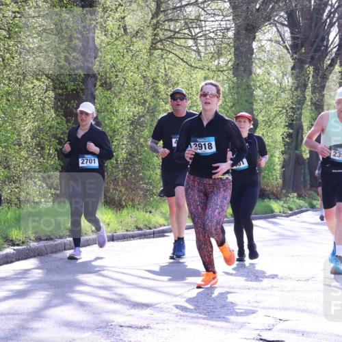 12.04.2026 - 45. Internationalen Wilhelmsburger Insellauf Yannick Fuchs http://msf.ph/oto/9491546 12.04.2026 10:42:04 Laufen 7606, 2701, 3918, 2399, 5006 meine-sportfotos.de