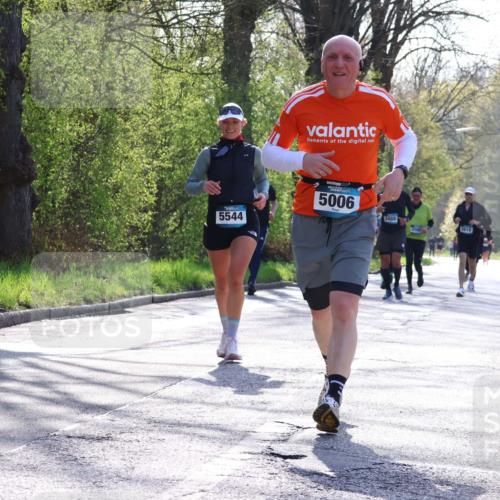 12.04.2026 - 45. Internationalen Wilhelmsburger Insellauf Yannick Fuchs http://msf.ph/oto/9491579 12.04.2026 10:42:10 Laufen 5544, 5006, 3488, 5618 meine-sportfotos.de