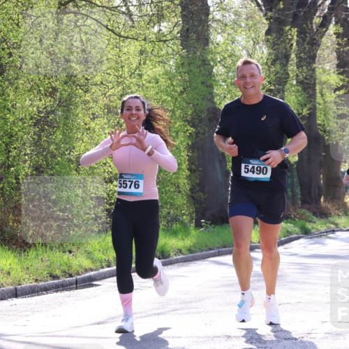 12.04.2026 - 45. Internationalen Wilhelmsburger Insellauf Yannick Fuchs http://msf.ph/oto/9491646 12.04.2026 10:42:34 Laufen 5576, 5490, 2368, 43 meine-sportfotos.de