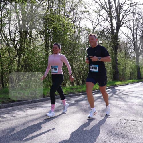 12.04.2026 - 45. Internationalen Wilhelmsburger Insellauf Yannick Fuchs http://msf.ph/oto/9491664 12.04.2026 10:42:37 Laufen 5490, 5576 meine-sportfotos.de