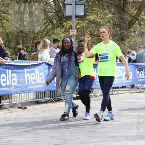 12.04.2026 - 45. Internationalen Wilhelmsburger Insellauf Strokosch-Dieckow http://msf.ph/oto/9491715 12.04.2026 14:56:51 Ziel  meine-sportfotos.de