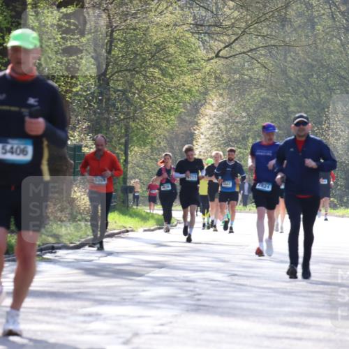 12.04.2026 - 45. Internationalen Wilhelmsburger Insellauf Yannick Fuchs http://msf.ph/oto/9491718 12.04.2026 10:42:50 Laufen 298, 5406, 4711, 5047, 2821 meine-sportfotos.de