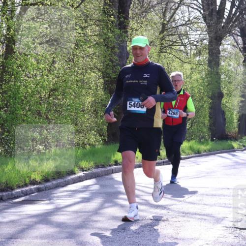 12.04.2026 - 45. Internationalen Wilhelmsburger Insellauf Yannick Fuchs http://msf.ph/oto/9491739 12.04.2026 10:42:54 Laufen 2015, 5406, 4298 meine-sportfotos.de
