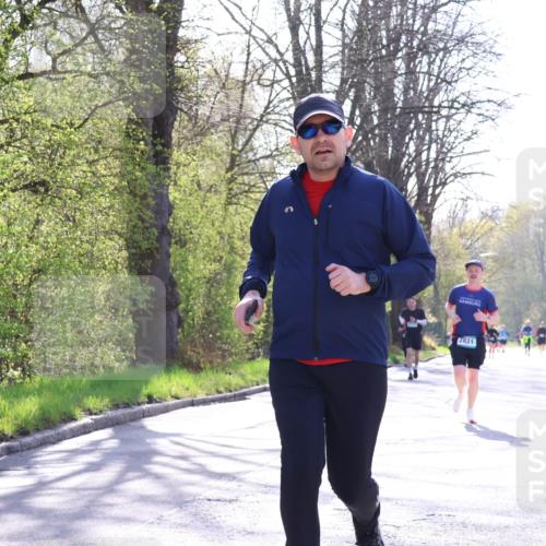 12.04.2026 - 45. Internationalen Wilhelmsburger Insellauf Yannick Fuchs http://msf.ph/oto/9491774 12.04.2026 10:43:00 Laufen 2821 meine-sportfotos.de