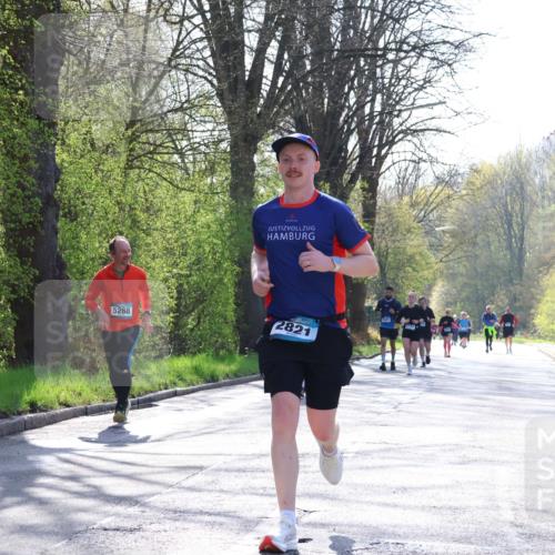 12.04.2026 - 45. Internationalen Wilhelmsburger Insellauf Yannick Fuchs http://msf.ph/oto/9491780 12.04.2026 10:43:03 Laufen 5268, 2821 meine-sportfotos.de
