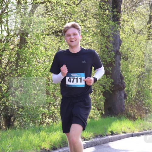 12.04.2026 - 45. Internationalen Wilhelmsburger Insellauf Yannick Fuchs http://msf.ph/oto/9491809 12.04.2026 10:43:08 Laufen 4, 4711, 4636 meine-sportfotos.de