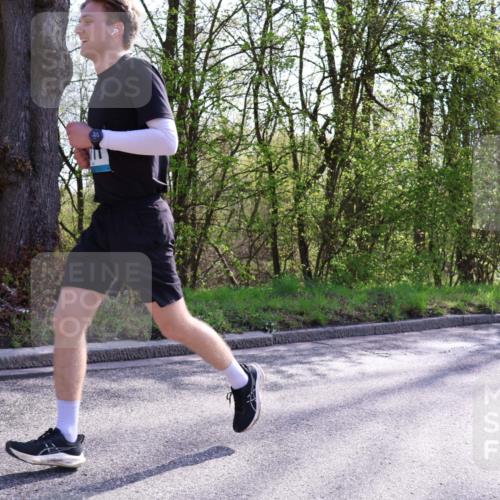 12.04.2026 - 45. Internationalen Wilhelmsburger Insellauf Yannick Fuchs http://msf.ph/oto/9491825 12.04.2026 10:43:10 Laufen  meine-sportfotos.de